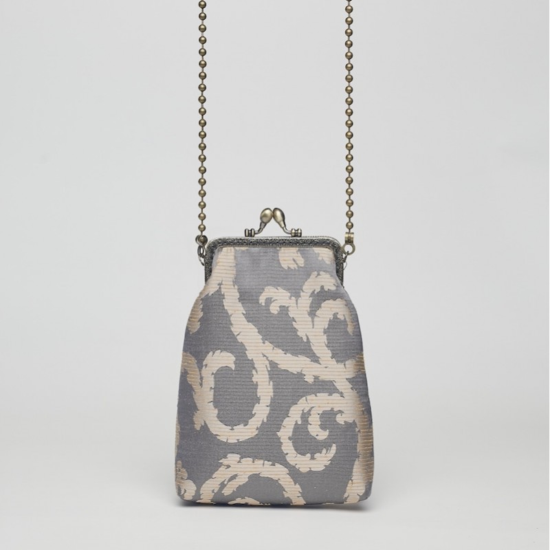 Bolso con boquilla metálica Seda Damasco